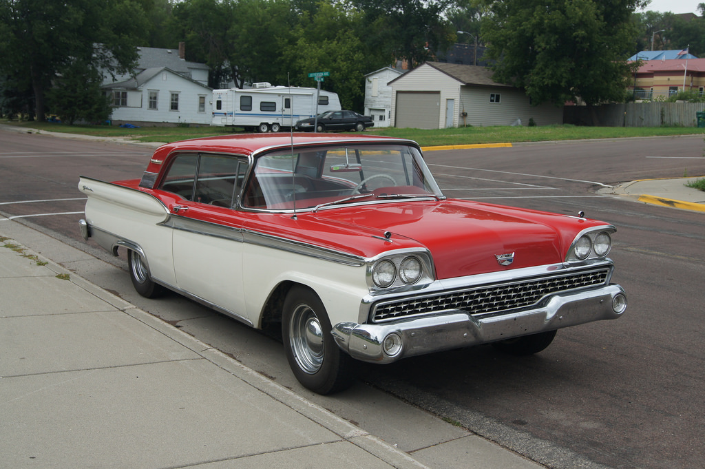 https://condonskelly.com/wp-content/uploads/2015/03/Vintage-Auto-Insurance-A-Focus-on-the-Ford-Fairlane.jpg